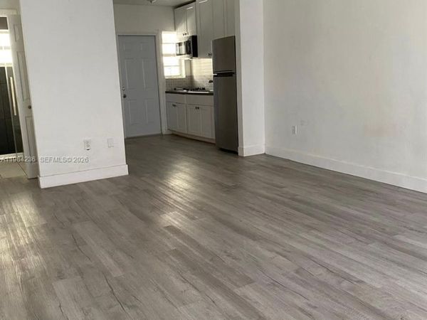 4201 Indian Creek Dr , Unit 8, Miami Beach, FL 33140