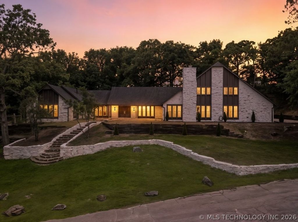 3333 E 77th Place  Tulsa, OK 74136