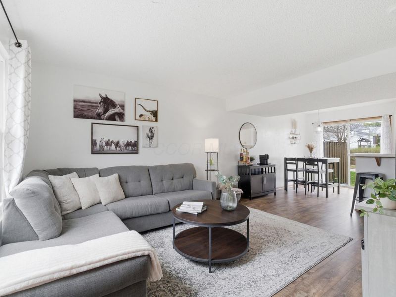 5082 Singleton Drive, Unit 29C, Hilliard, OH 43026 Photo 3