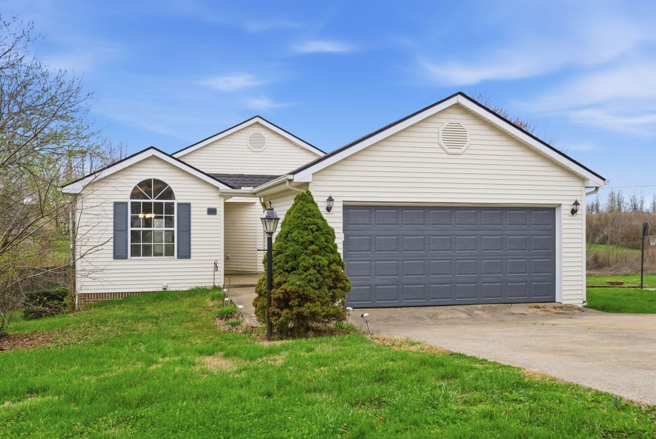 109 Nantucket Court, Georgetown, KY 40324 Main Photo