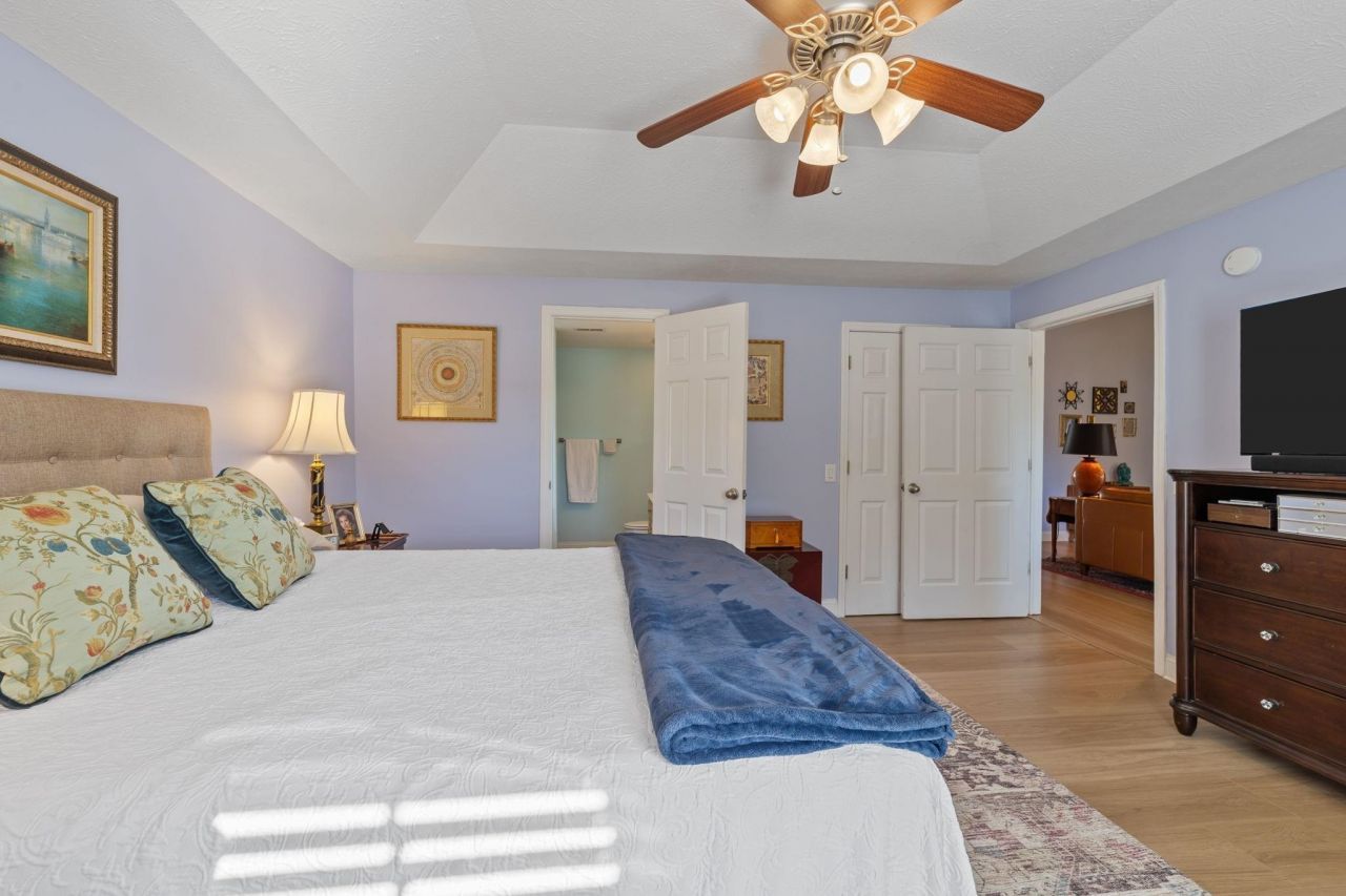 1508 Odiham Pl. Photo 13