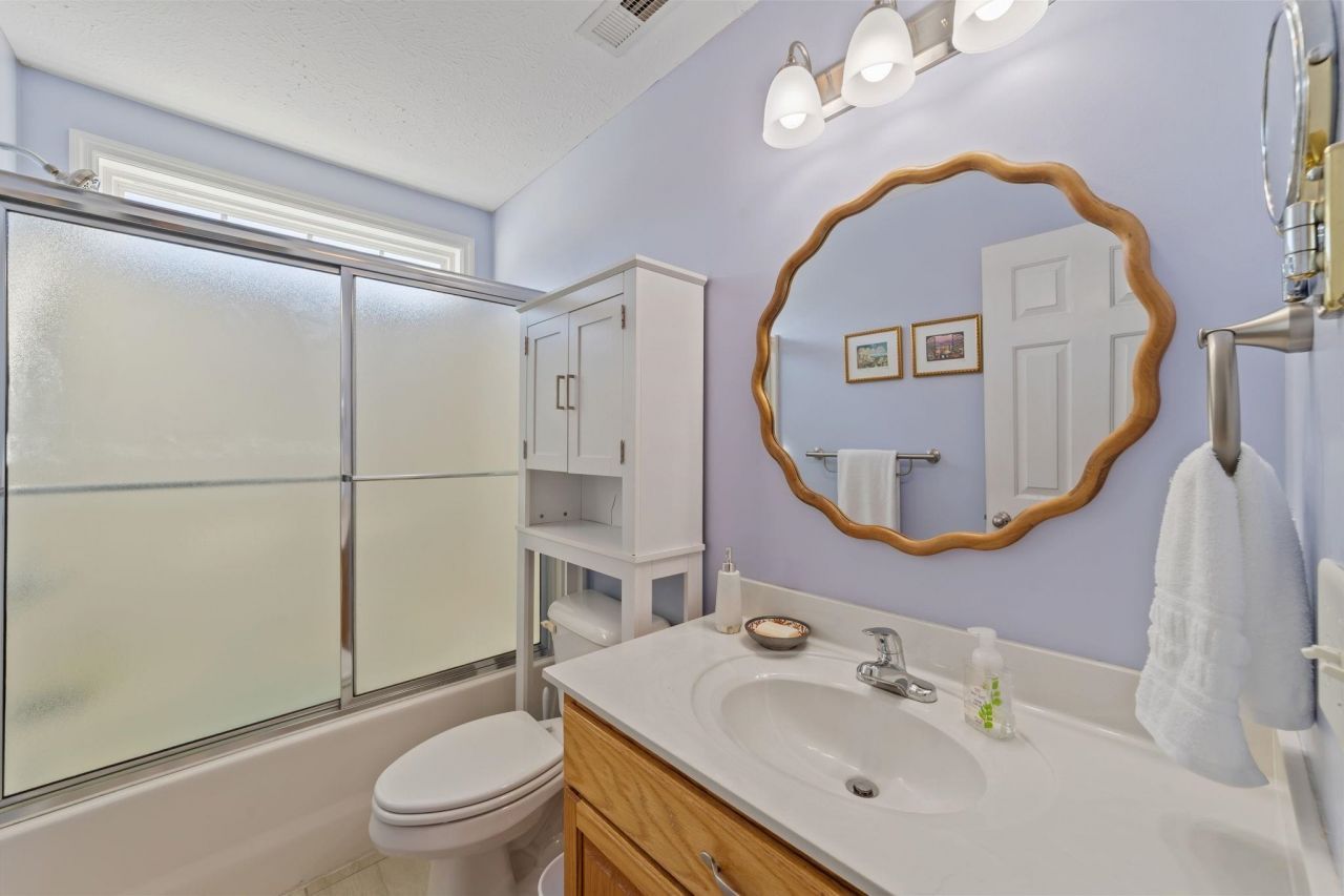 1508 Odiham Pl. Photo 19