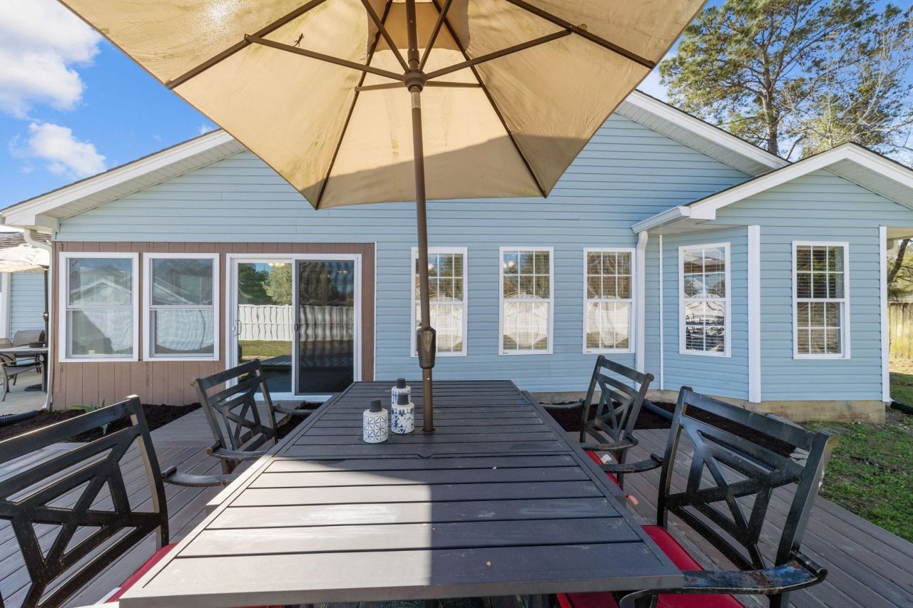 1508 Odiham Pl. Photo 25