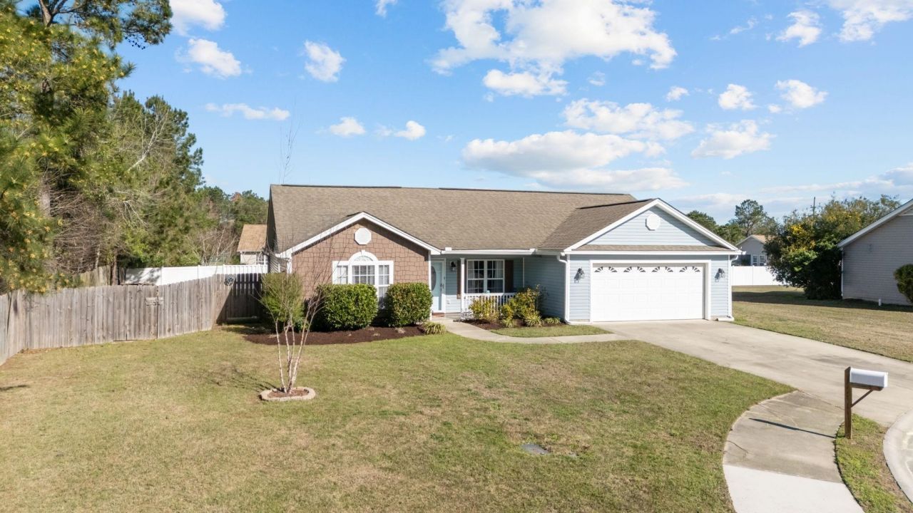 1508 Odiham Pl. Photo 33