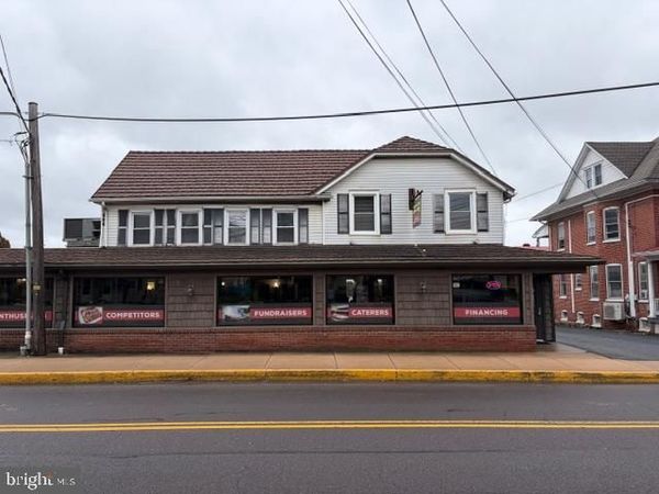 140 W MAIN STREET , Unit 1, NEW HOLLAND, PA 17557