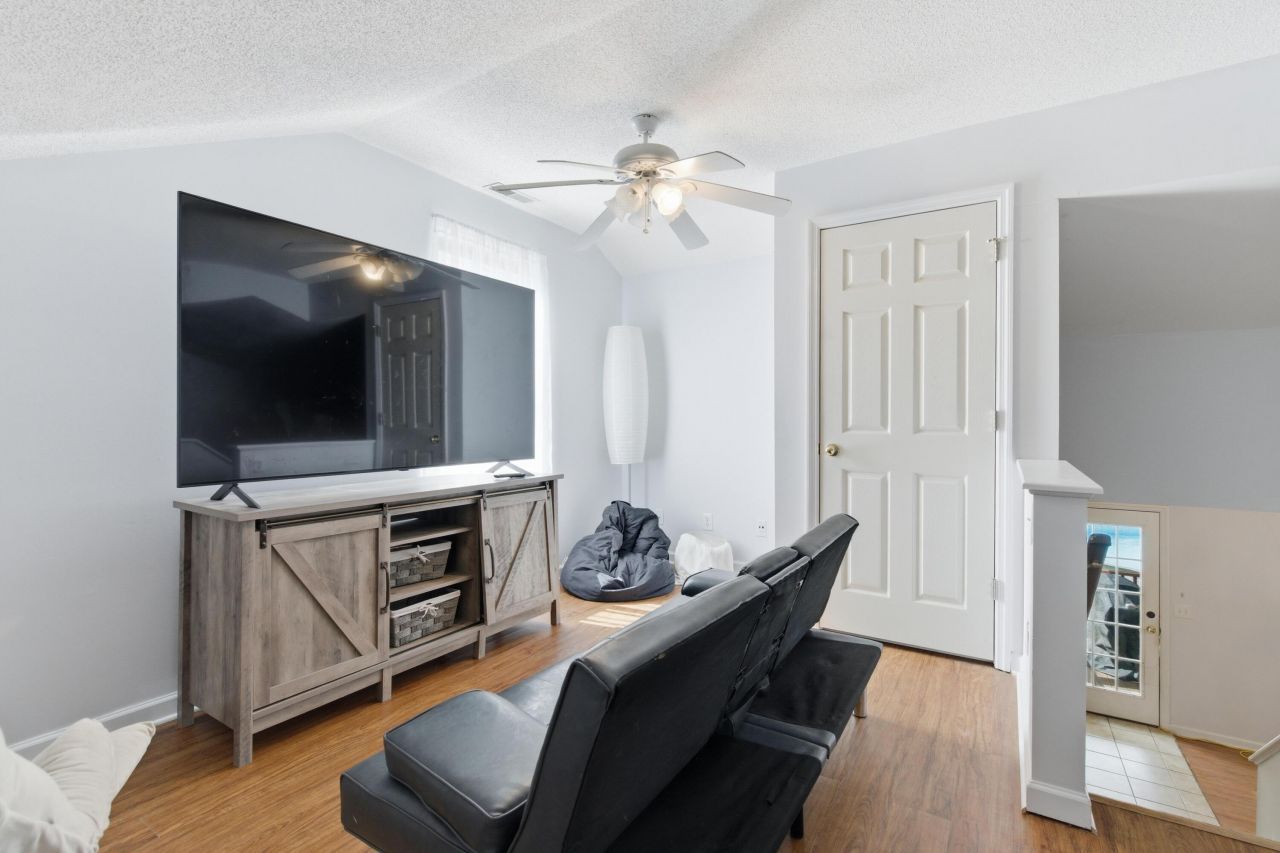 121 Apache Drive Photo 46