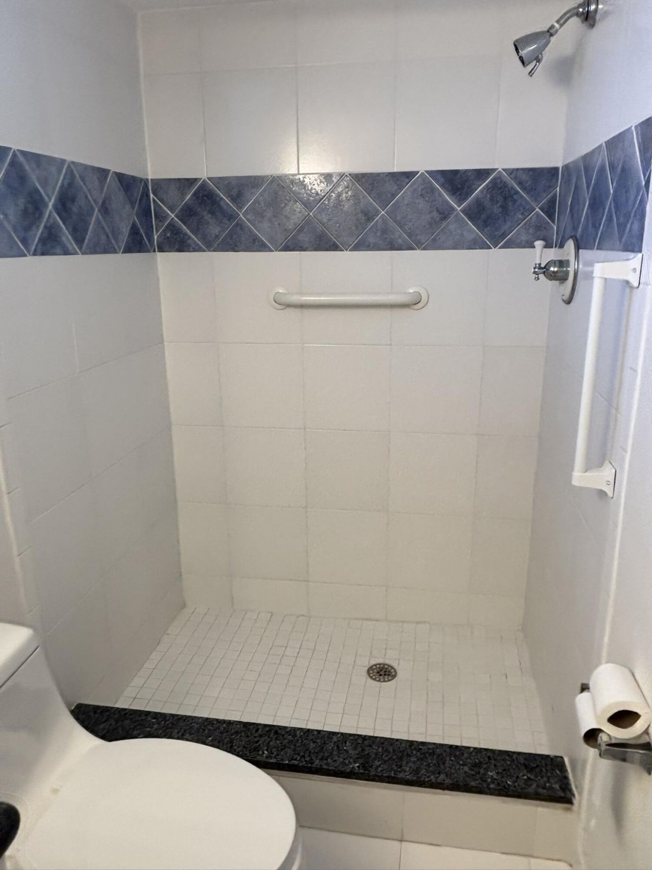 2668 Garden Drive N, Unit 312, Lake Worth Beach, FL 33461 Photo