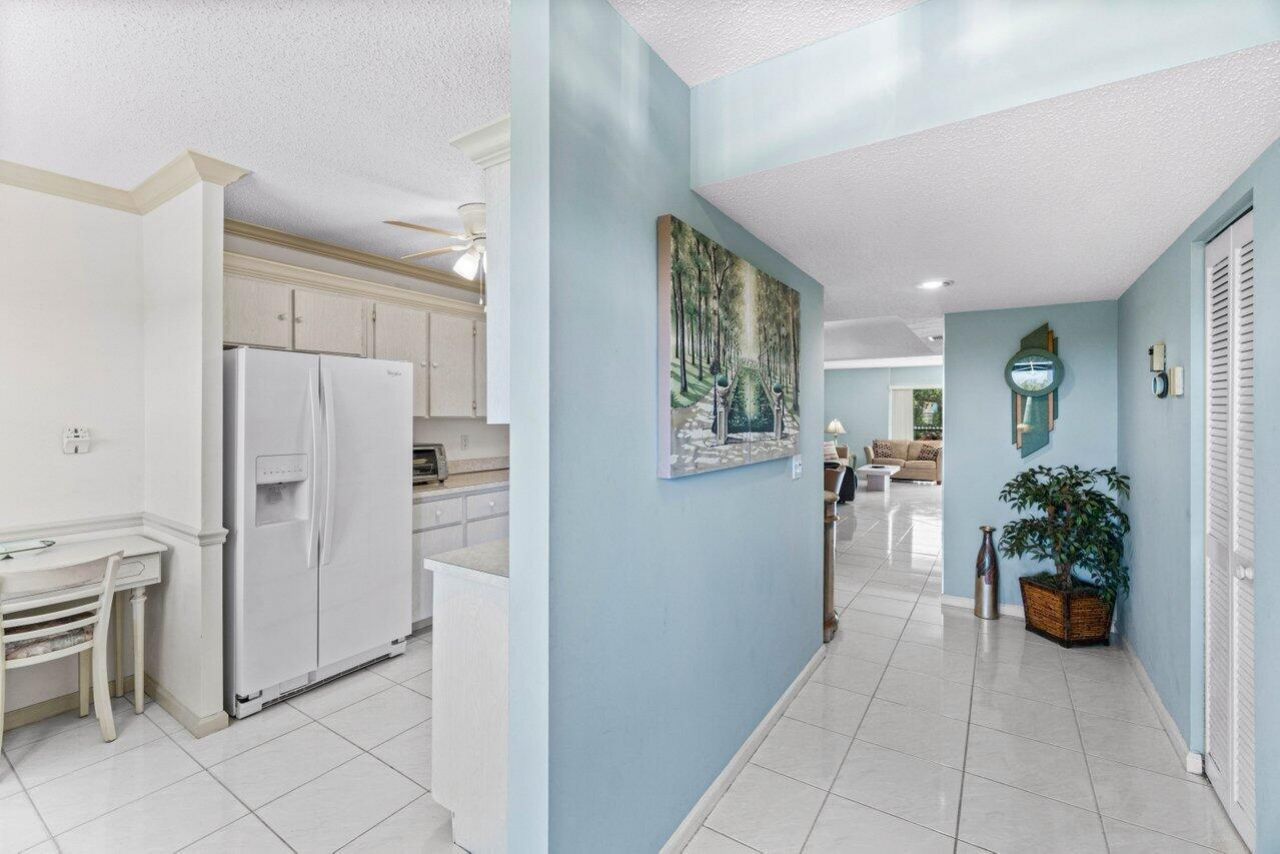 23345 Carolwood Lane, Boca Raton, FL 33428 Photo