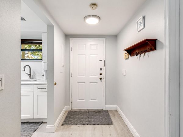 11863 Wimbledon Circle, Unit 526, Wellington, FL 33414