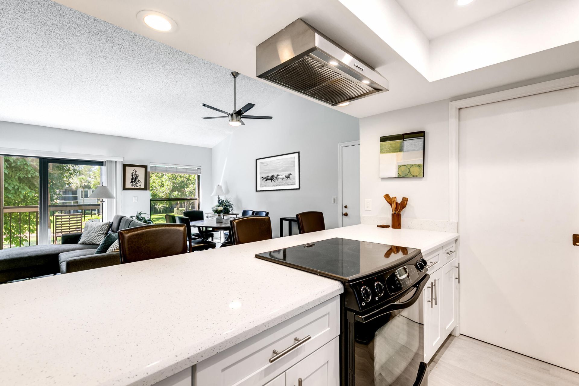 11863 Wimbledon Circle, Unit 526, Wellington, FL 33414 Photo