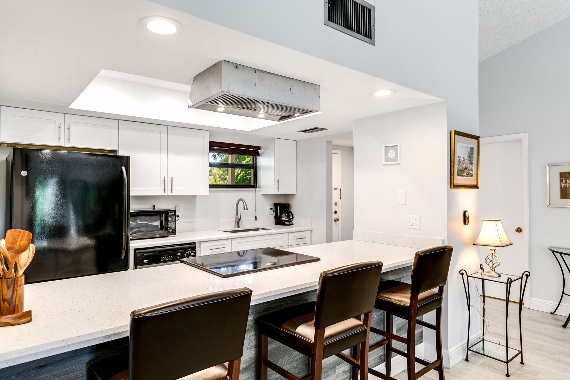 11863 Wimbledon Circle, Unit 526, Wellington, FL 33414 Photo