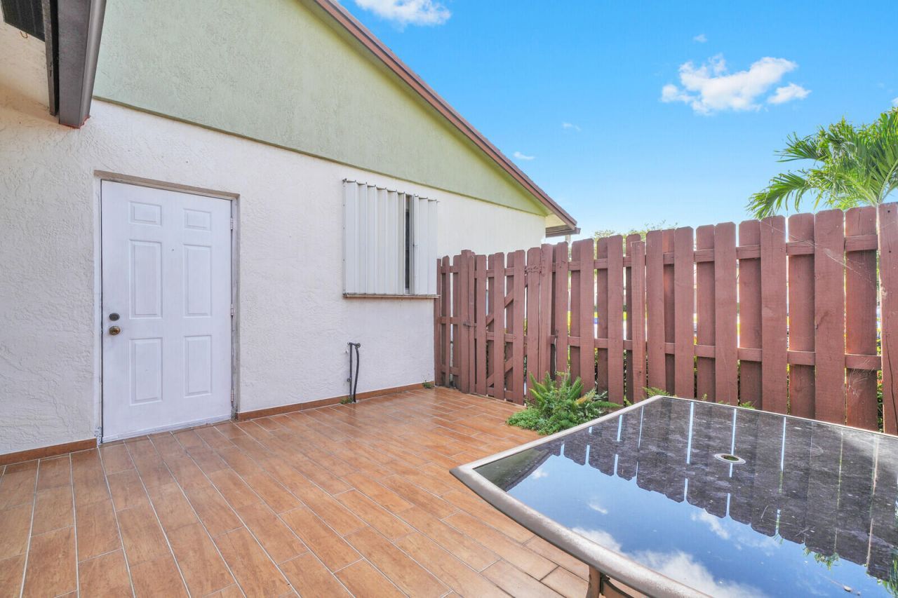 3789 Cocoloba Lane, Boynton Beach, FL 33436 Photo