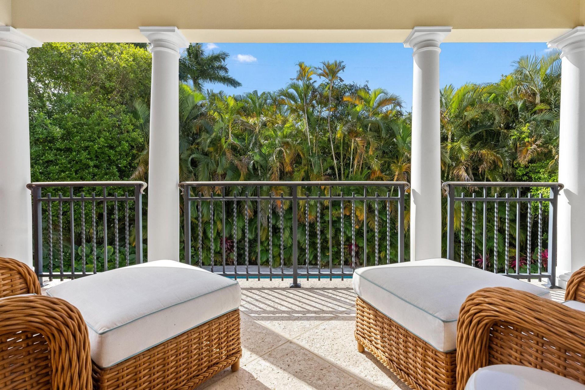 246 Emerald Lane, Palm Beach, FL 33480 Photo