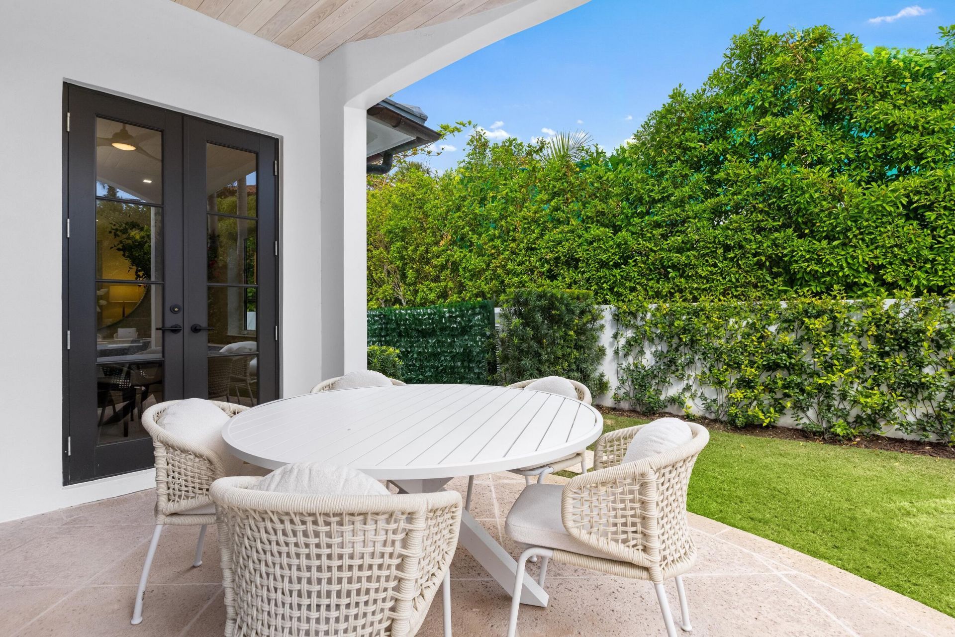 125 Via Vizcaya, Palm Beach, FL 33480 Photo