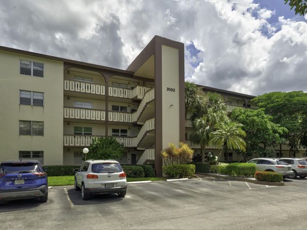 3102 Portofino Point, Unit K3, Coconut Creek, FL 33066
