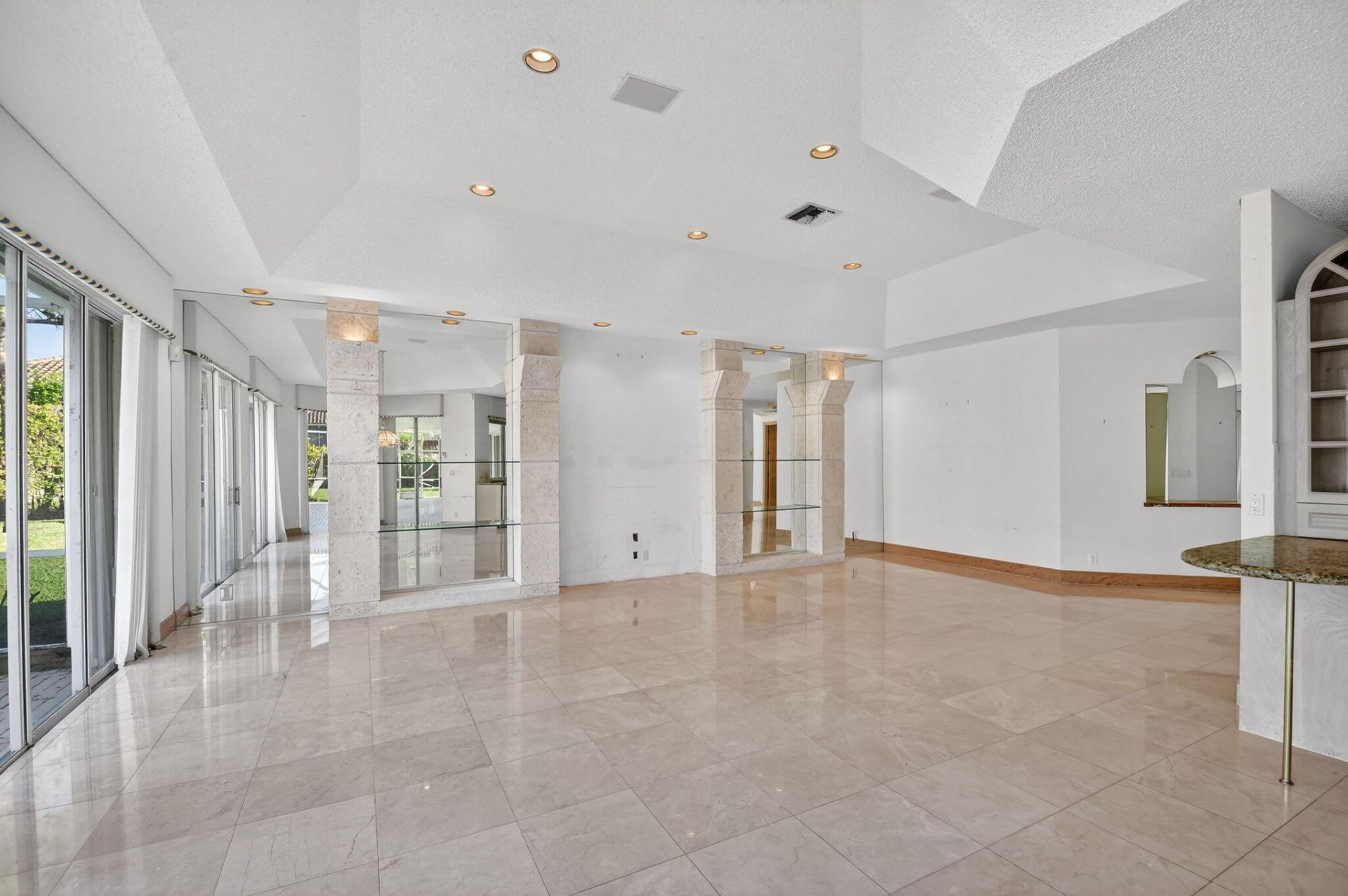 1711 Breakers West Boulevard, West Palm Beach, FL 33411 Photo