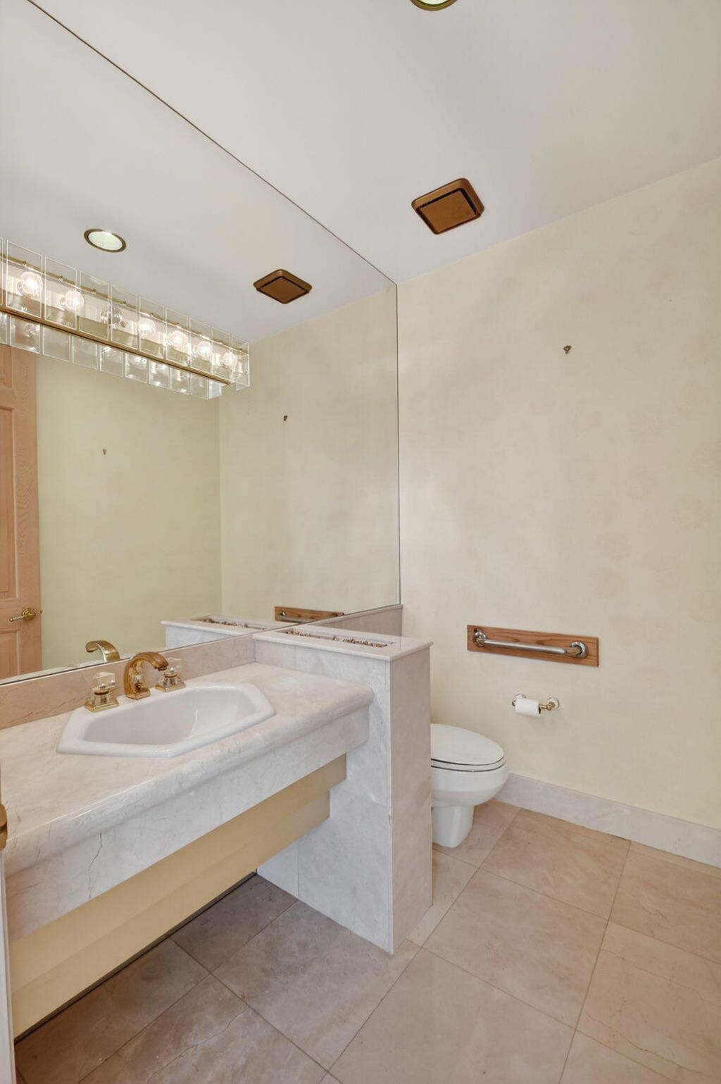 1711 Breakers West Boulevard, West Palm Beach, FL 33411 Photo