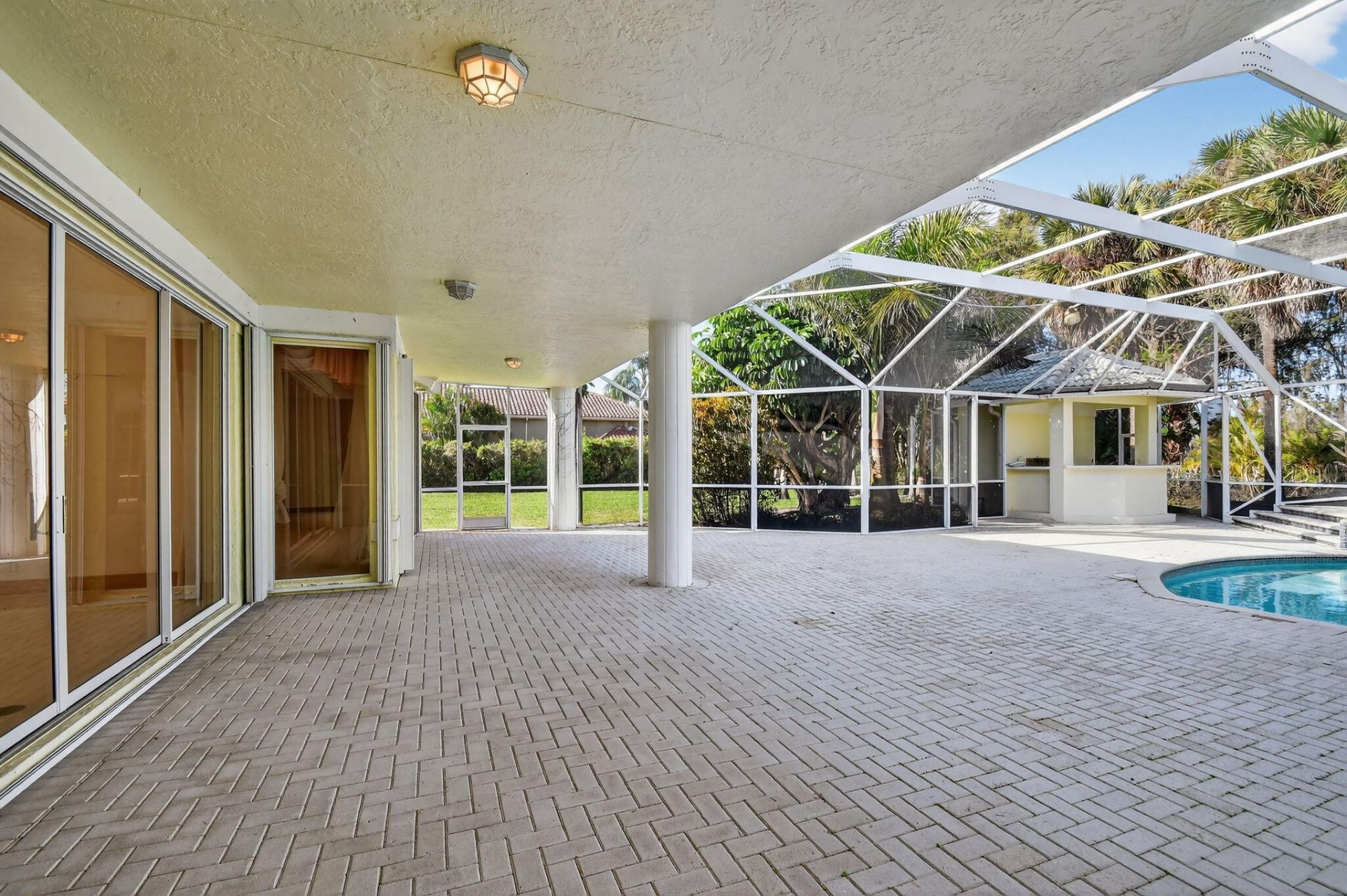 1711 Breakers West Boulevard, West Palm Beach, FL 33411 Photo