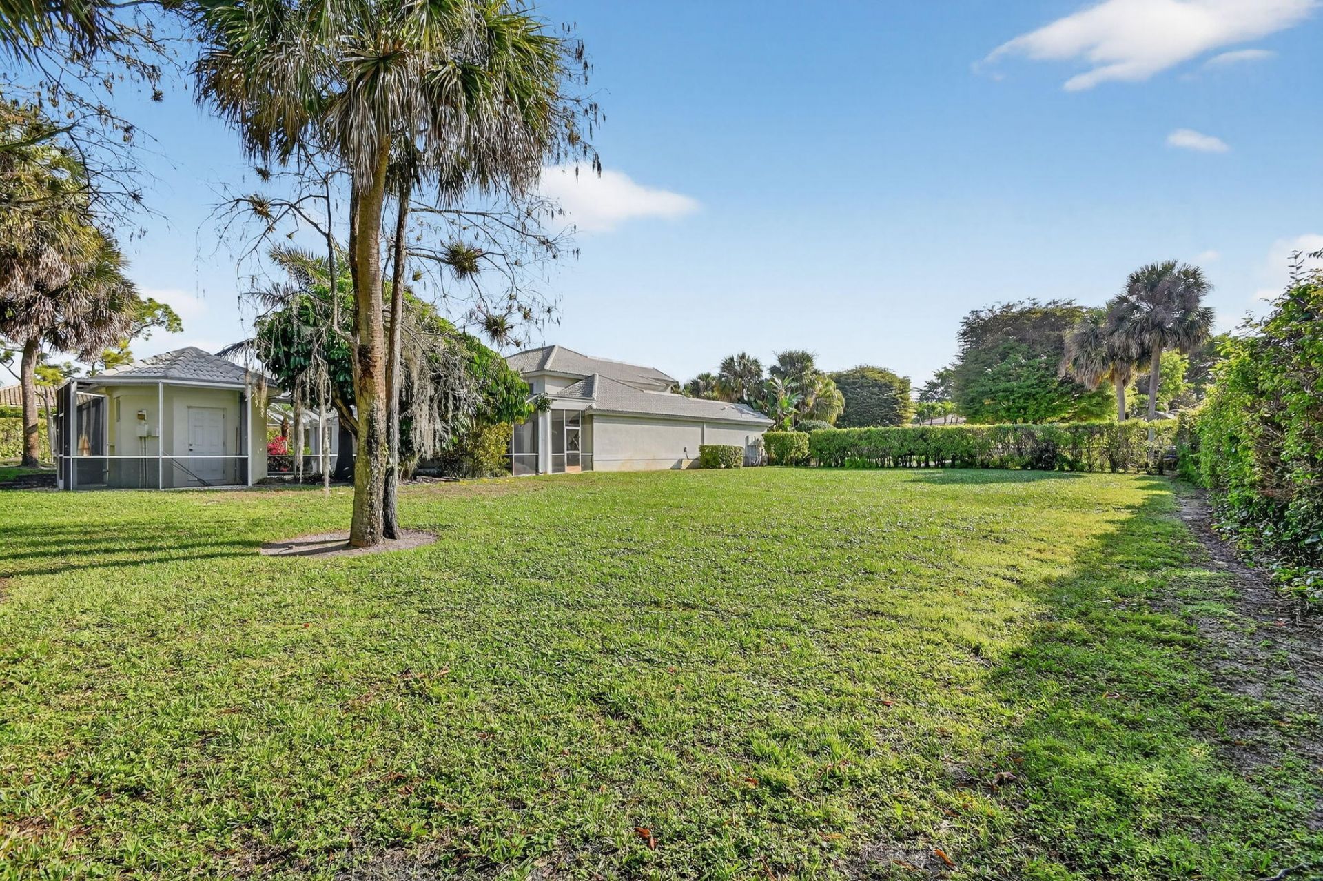 1711 Breakers West Boulevard, West Palm Beach, FL 33411 Photo