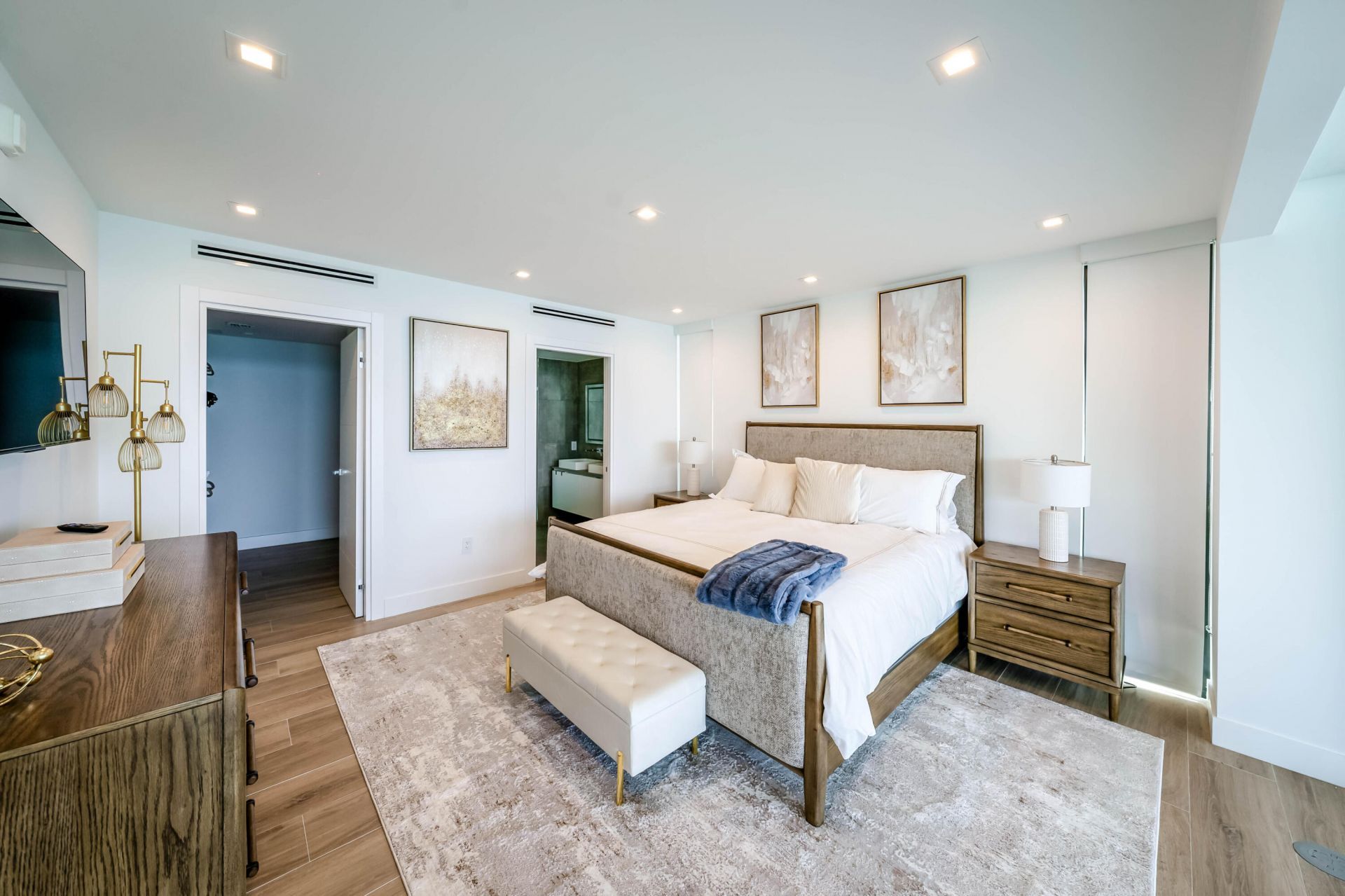 1930 Bay Drive, Miami Beach, FL 33141 Photo