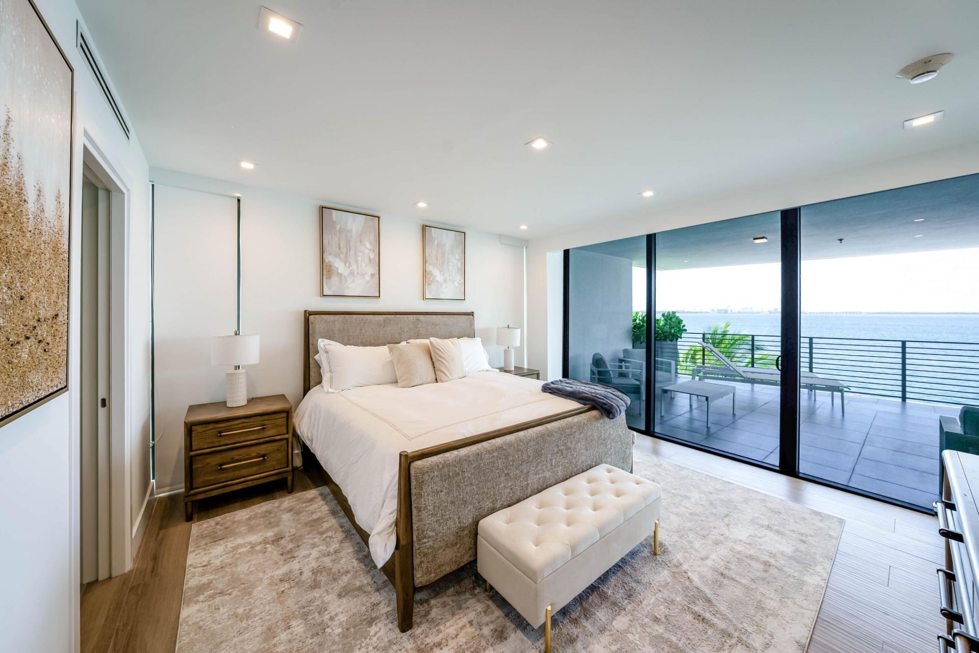 1930 Bay Drive, Miami Beach, FL 33141 Photo