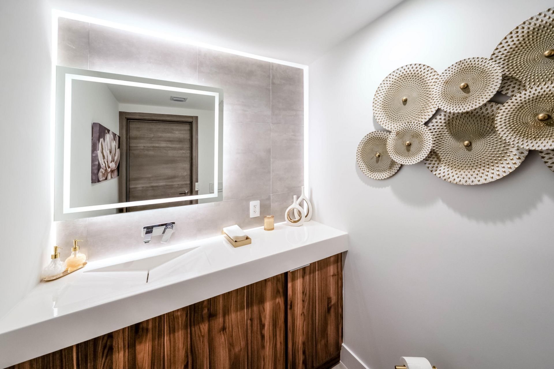 1930 Bay Drive, Miami Beach, FL 33141 Photo