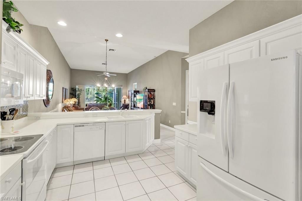 5943 Northridge Dr, Unit A34, Naples, FL 34110 Photo