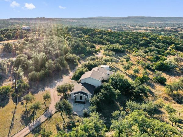 414 Gregg DR, Spicewood, TX 78669