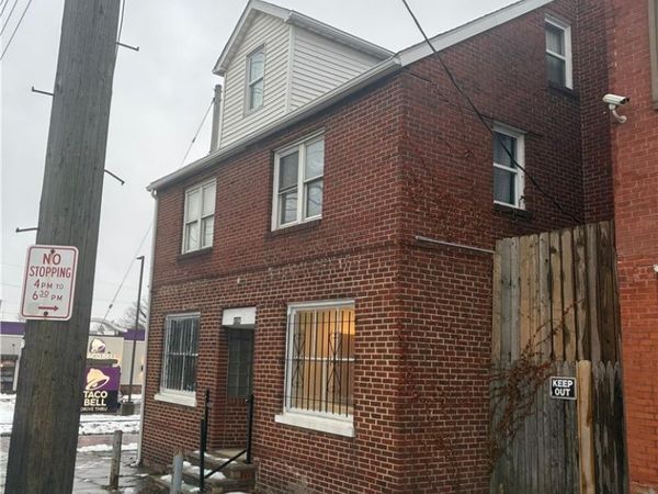 4106 Lee Road , Cleveland, OH 44128