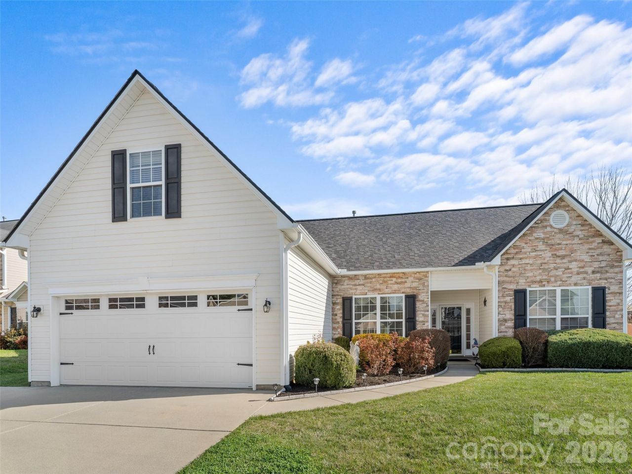 143 Haw River Road, Fletcher, NC 28732 Main Photo