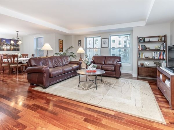 4 Battery Wharf, Unit 4301, Boston, MA 02109