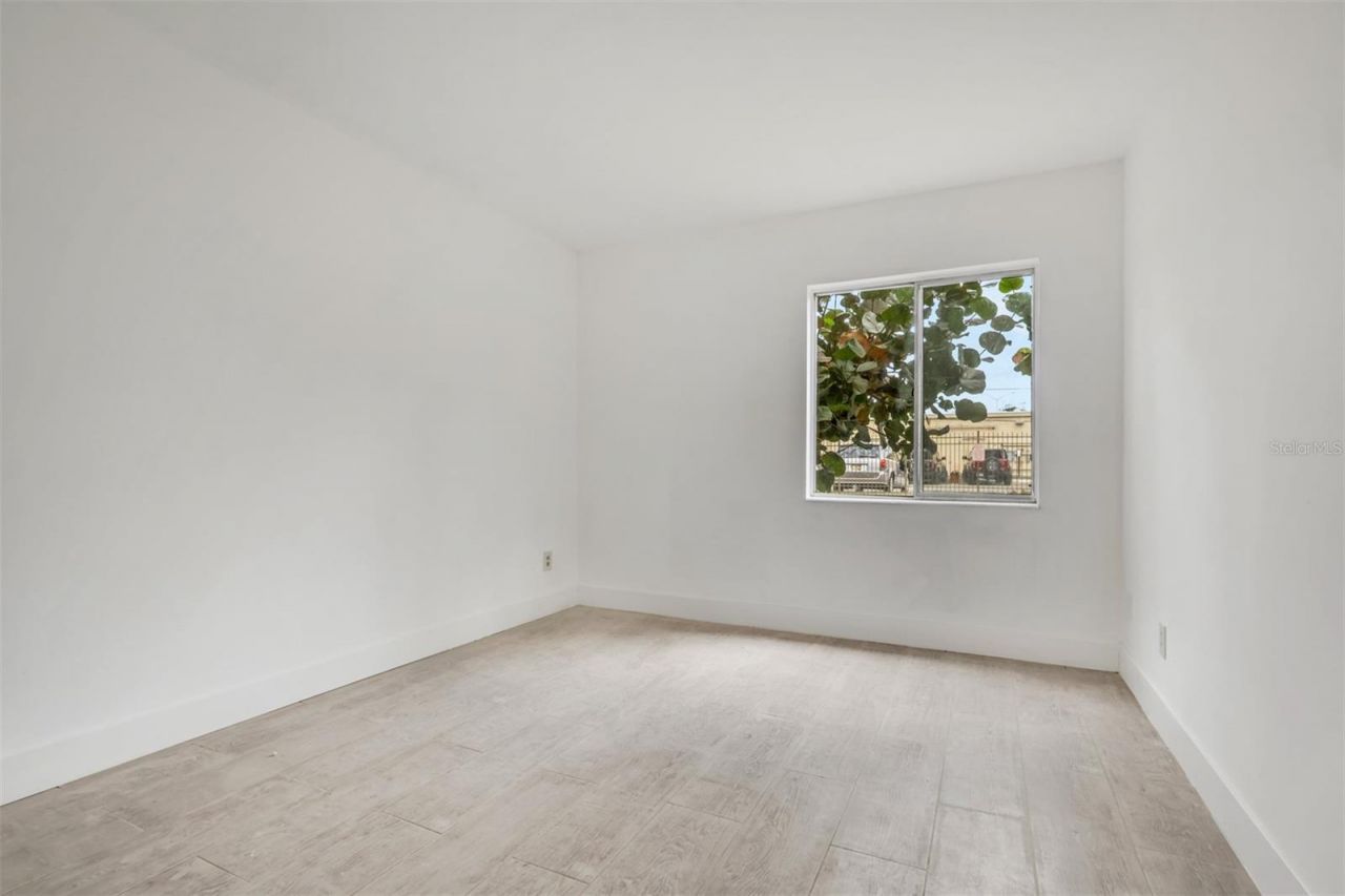 2366 E Mall Drive, Unit 101, Fort Myers, FL 33901 Photo