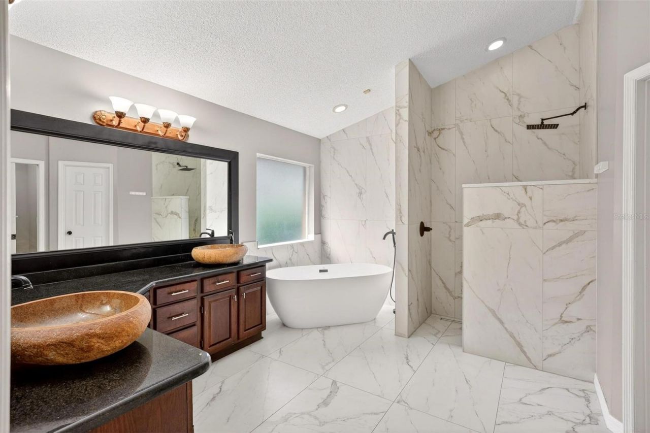 4433 Winderwood Circle, Orlando, FL 32835 Photo