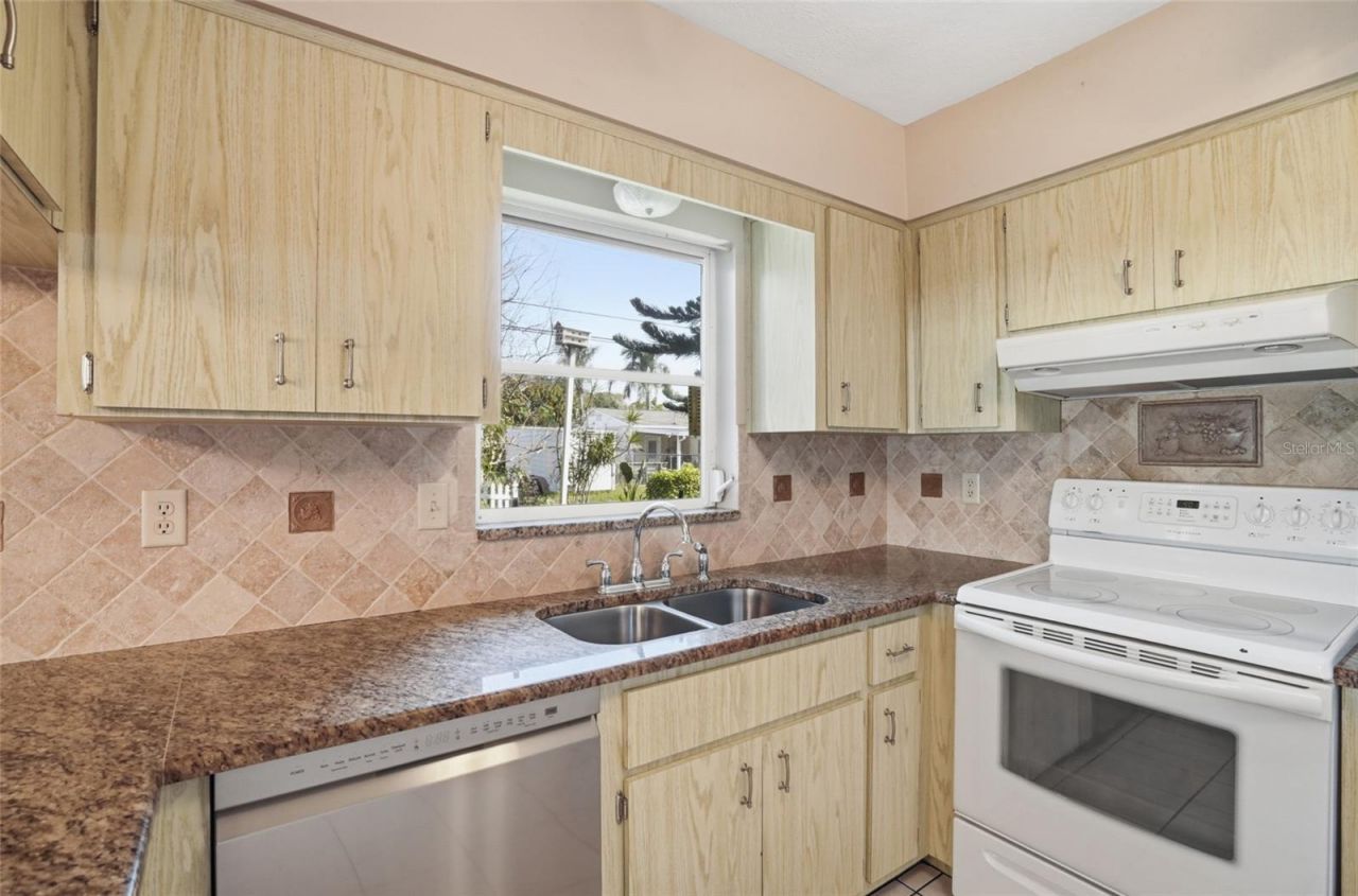 4545 34th Avenue N, Saint Petersburg, FL 33713 Photo