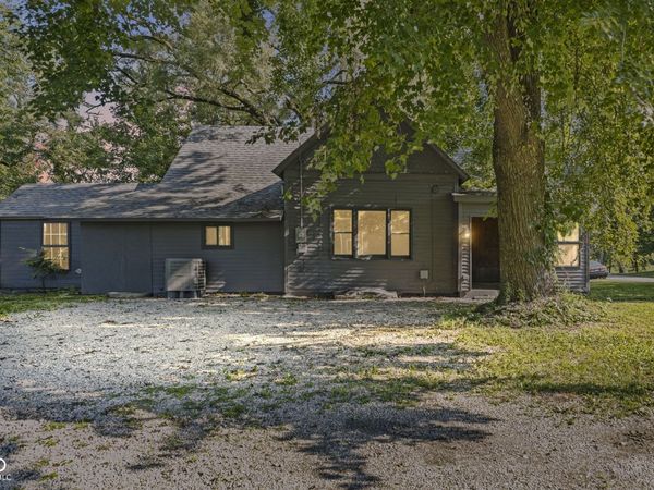 9577 N Crawford Street, Knightsville, IN 47857