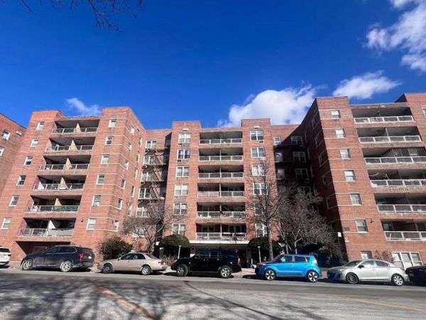 60-11 Broadway , Unit 6K, Woodside, NY 11377