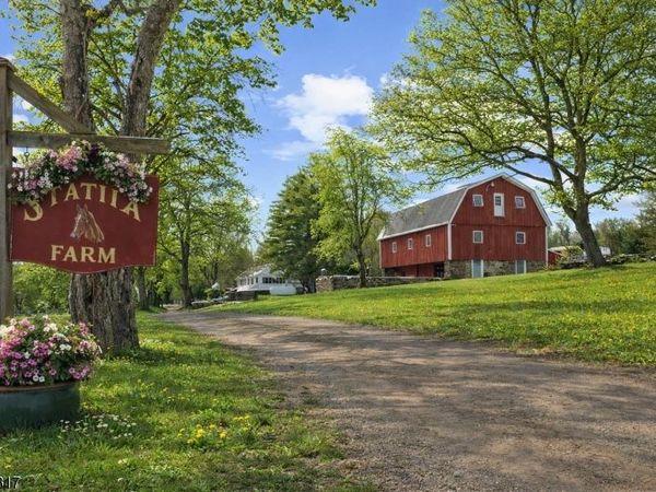 152 Warsaw Rd, Kingwood, NJ 08825