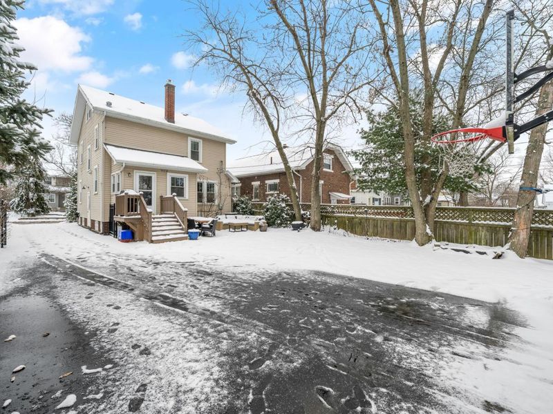 661 S Cassingham Road, Columbus, OH 43209 Photo 51