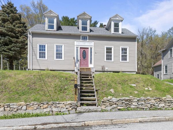 7 Spring Street, Hallowell, ME 04347
