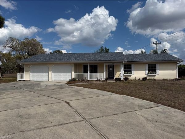 5481 Burnham CT , NORTH FORT MYERS, FL 33903