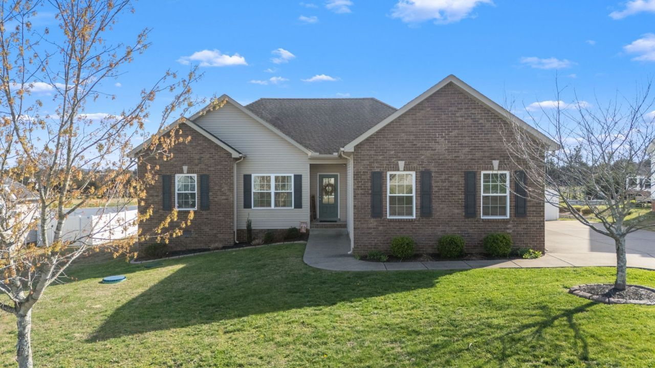 1237 Crescent Ridge Dr, Murfreesboro, TN 37128 Main Photo