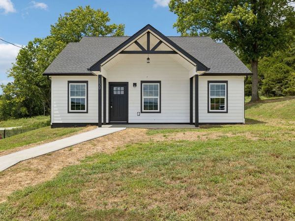 150 Alice Preston Loop , Gordonsville, TN 38563
