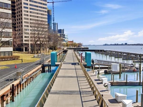 1001 W Jefferson Avenue, Detroit, MI 48226