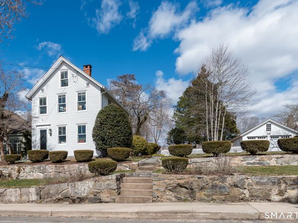 38 Prospect, Essex, CT 06426