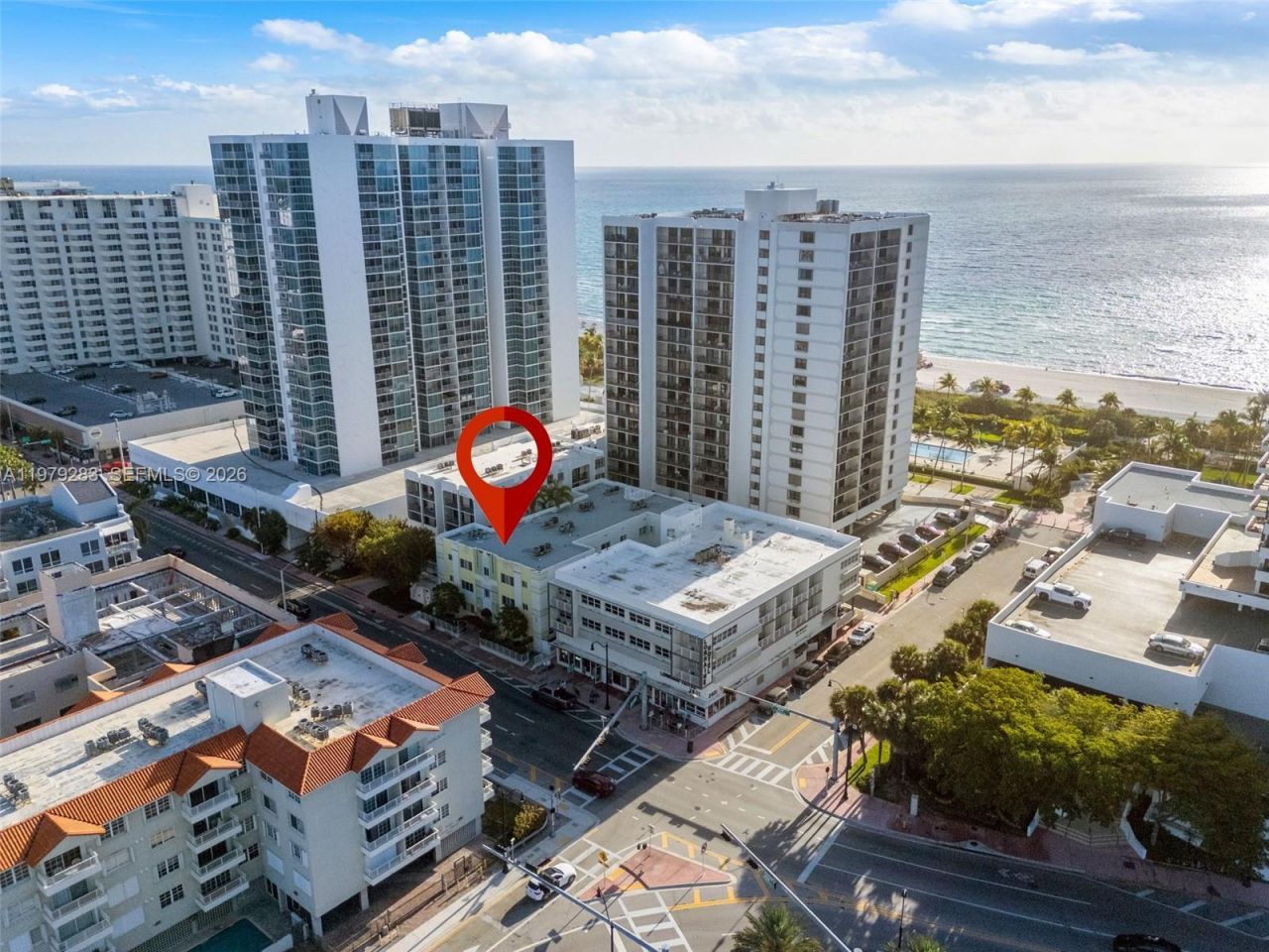 2615 Collins Ave , Unit 21, Miami Beach, FL 33140 Photo