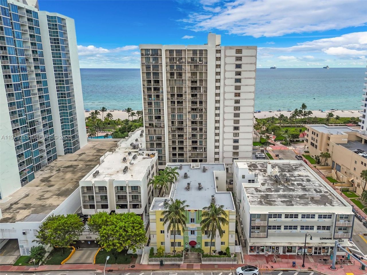 2615 Collins Ave , Unit 21, Miami Beach, FL 33140 Photo