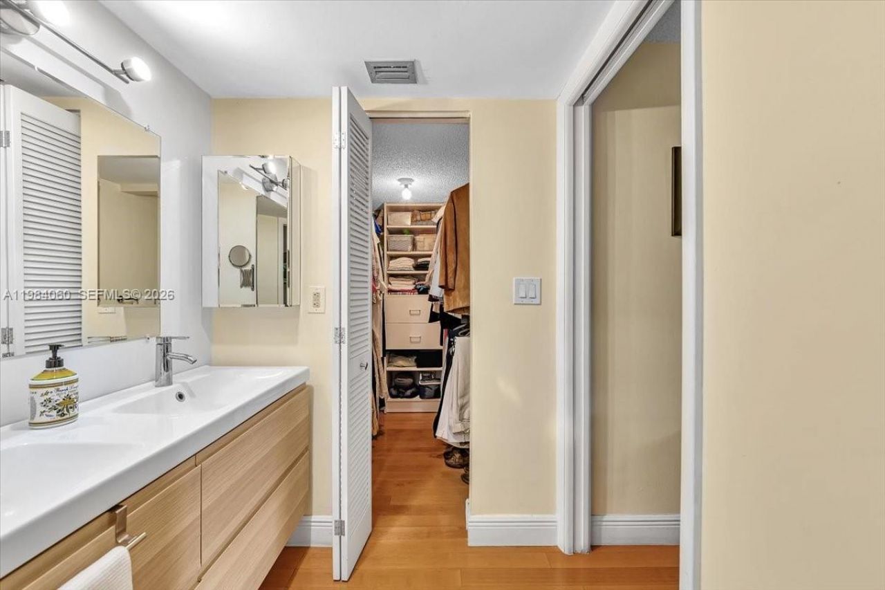 8850 SW 123rd Ct , Unit H201, Miami, FL 33186 Photo