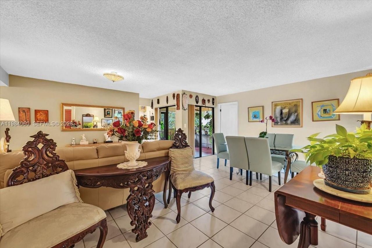 8850 SW 123rd Ct , Unit H201, Miami, FL 33186 Photo