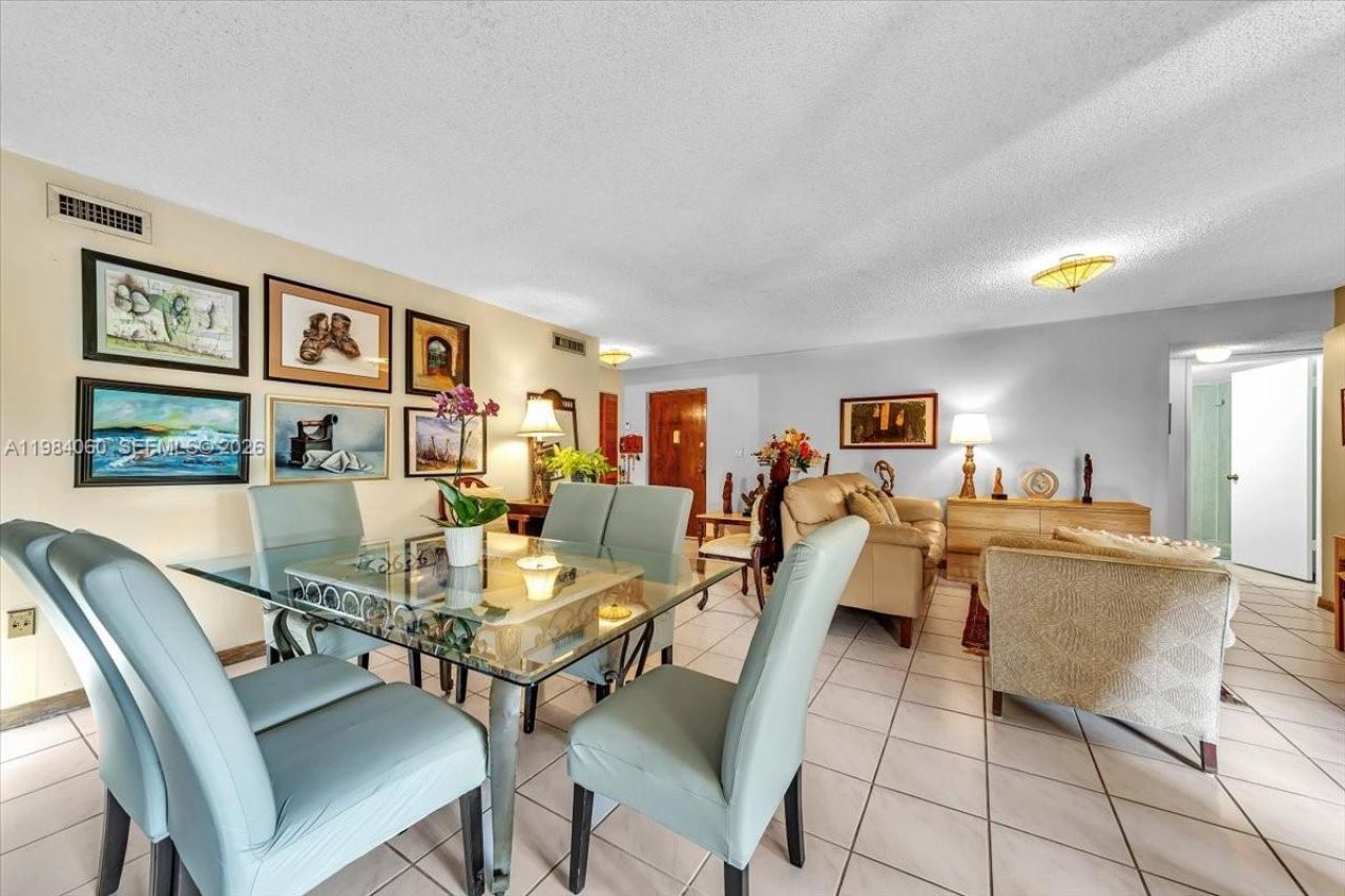 8850 SW 123rd Ct , Unit H201, Miami, FL 33186 Photo