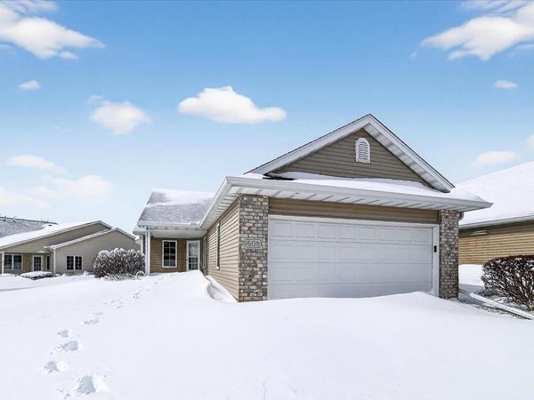 608 Springbrook Circle, Deforest, WI 53532